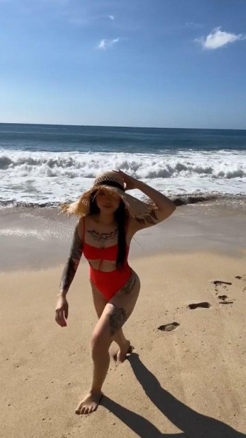 Bella Poarch Sexy Bikini Beach Video Leaked