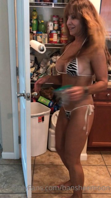 Banshee Moon String Bikini Onlyfans Video Leaked