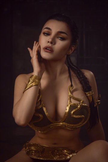 Kalinka Fox Princess Leia Slave Cosplay Set Leaked