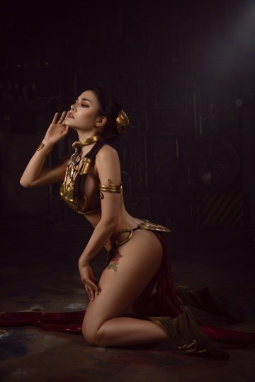 Kalinka Fox Princess Leia Slave Cosplay Set Leaked