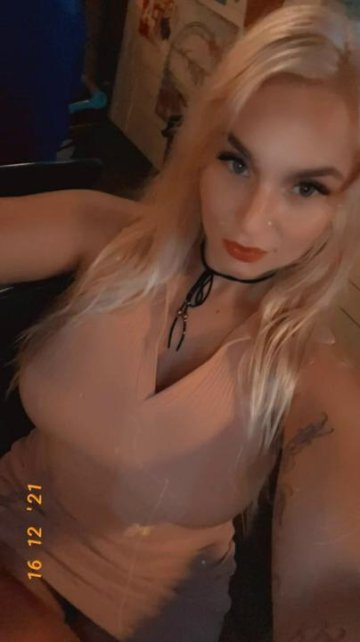 Zoie Burgher Nude Public Blowjob Onlyfans Video Leaked - #4