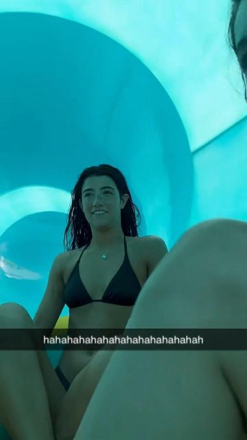 Charli D’Amelio Bikini Waterpark Video Leaked