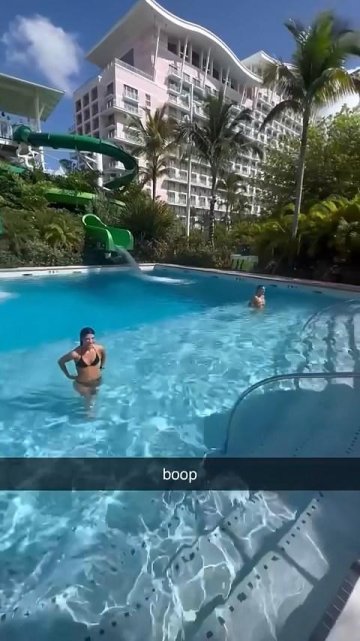 Charli D’Amelio Bikini Waterpark Video Leaked