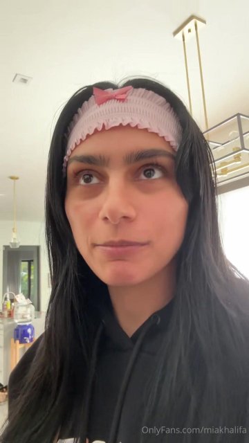 Mia Khalifa Nude Shower Prep OnlyFans Video Leaked - #4