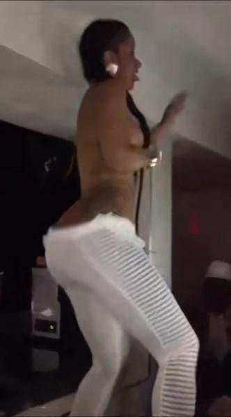 Cardi B Nude Topless Stripper Twerking Video Leaked