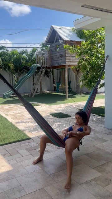 Malu Trevejo Bikini BTS Photoshoot Onlyfans Video Leaked