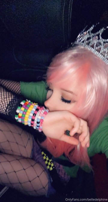 Belle Delphine Pussy Closeup Nude Onlyfans Set Leaked - #55