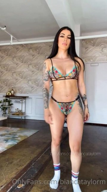 Bianca Taylor Lingerie Socks Dance Onlyfans Video Leaked - #6