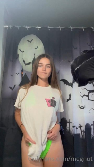 Megnutt02 Nude Boob Flash Onlyfans Video Leaked - #2