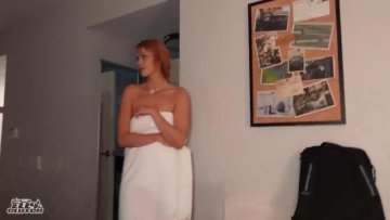 Elly Clutch Nude Hotel Room Intruder OnlyFans Video Leaked - #5