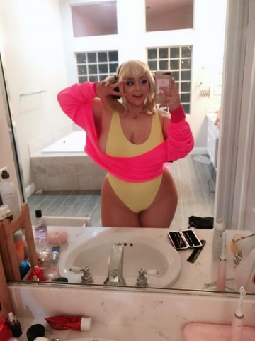 Momokun Nude Workout Pochaco Set - #26