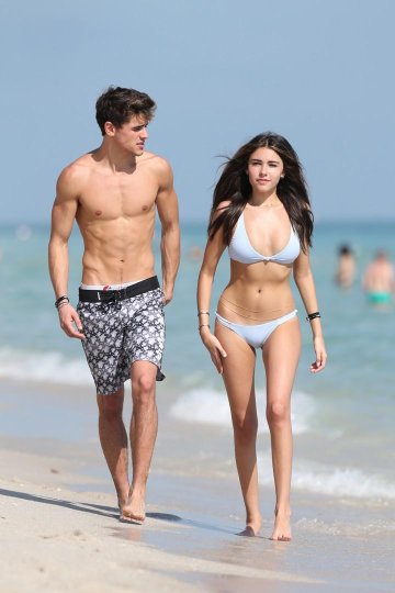 Madison Beer Bikini Camel Toe Public Beach Set Leaked - #27