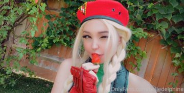 Belle Delphine Cammy Street Fighter Set - #76