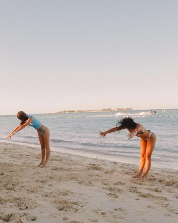 Charli D’Amelio Thong Bikini Beach Candid Set Leaked - #13
