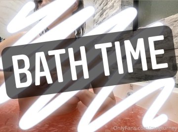 Meg Turney Nude Bath Time Onlyfans Set Leaked - #2