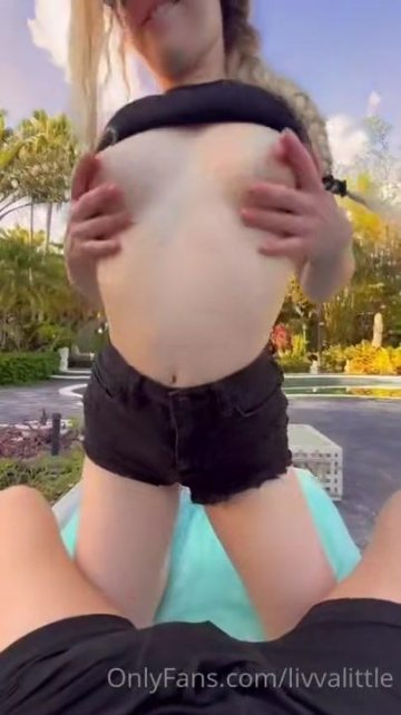 Livvalittle Nude Outdoor Butthole Tease OnlyFans Video Leaked - #15