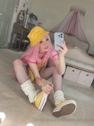 Belle Delphine Yellow Hat Full Onlyfans Set Leaked - #79