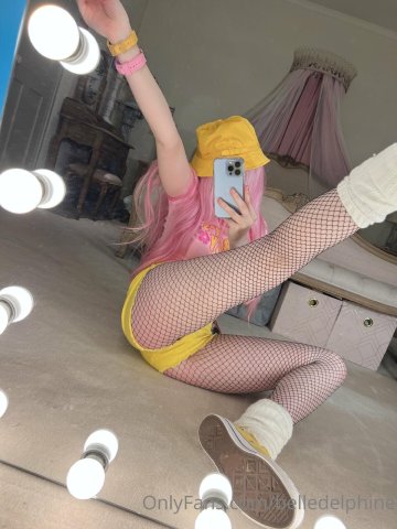 Belle Delphine Yellow Hat Full Onlyfans Set Leaked - #57