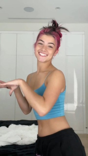 Charli D’Amelio Sexy Tank Top Dance Video Leaked - #3