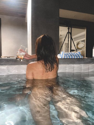 Natalie Roush Booty Bikini Pool Onlyfans Set Leaked - #6