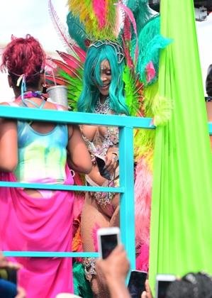 Rihanna Barbados Festival Pussy Slip Leaked - #3