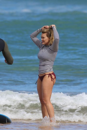 Hilary Duff Bikini Beach Candid Set Leaked - #24