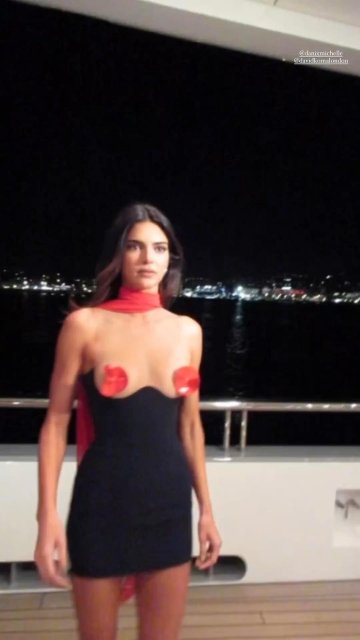 Kendall Jenner Pasties Dress Candid Video Leaked - #4