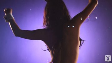 Amanda Cerny Nude Playboy Bunny Striptease Video Leaked