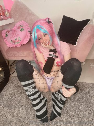 Belle Delphine Nude Bubble Gum Emo Onlyfans Set Leaked - #13
