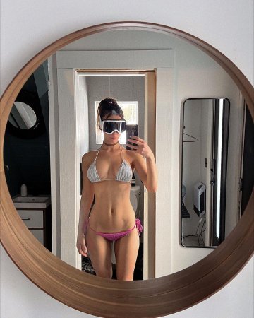 Rachel Cook Bikini Hot Tub OnlyFans Set Leaked