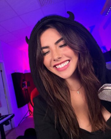 Andrea Botez Sexy Pictures Collection Set Leaked - #17