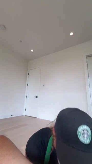 AriKytsya POV Starbucks Cosplay OnlyFans Video Leaked - #5