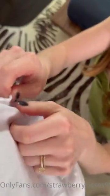 Strawberry Kisses Blowjob POV OnlyFans Video Leaked - #2