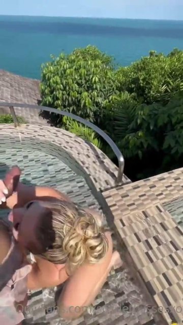 ScarlettKissesXO POV Outdoor Blowjob OnlyFans Video Leaked - #7