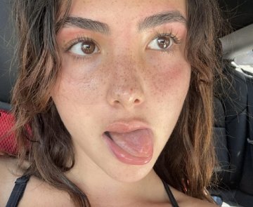 Andrea Botez Face Tongue Close Up Set Leaked