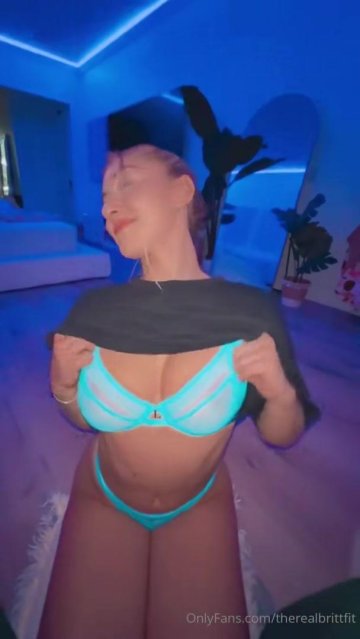 TheRealBrittFit Nude Deepthroat Blowjob OnlyFans Video Leaked - #3