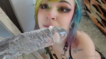 HeyLyssten Dildo Blowjob Close-Up OnlyFans Video Leaked - #3